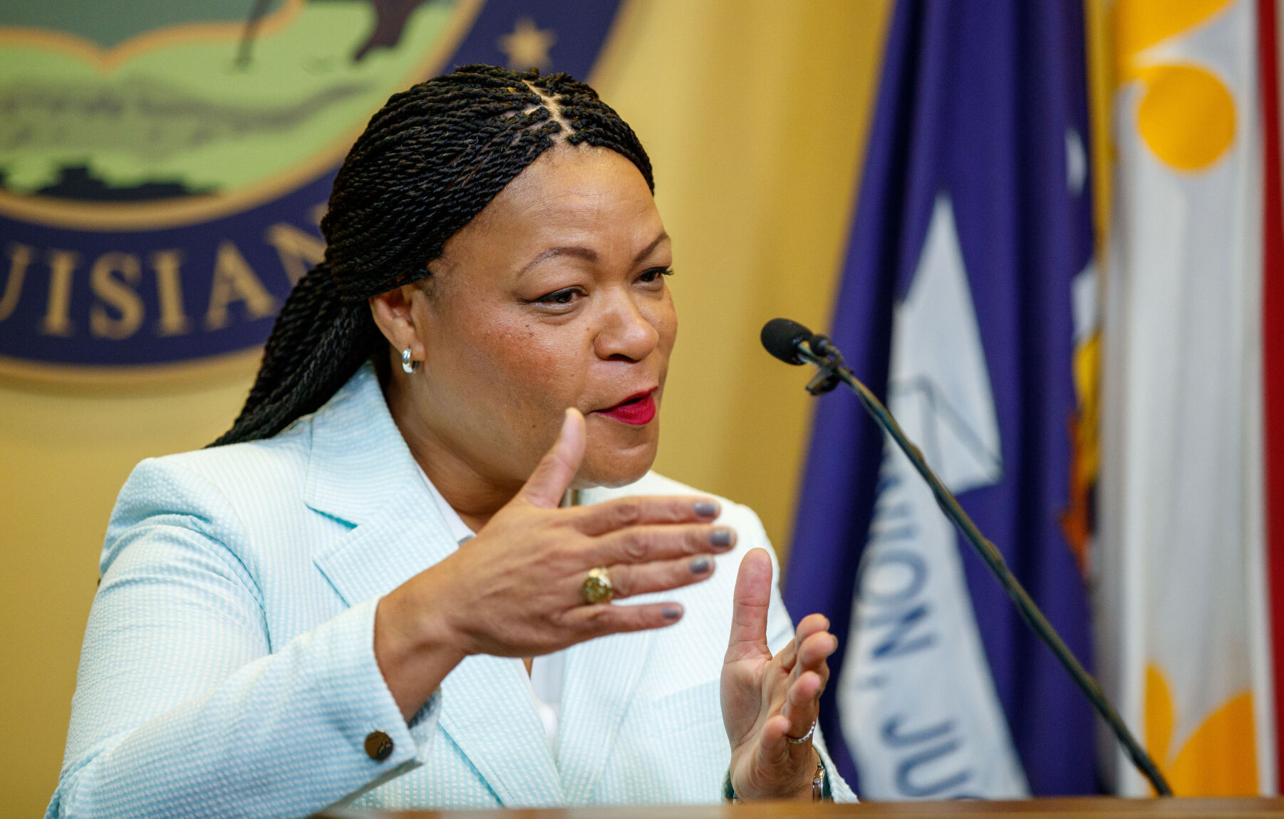 NO.montano.0731250261.jpg